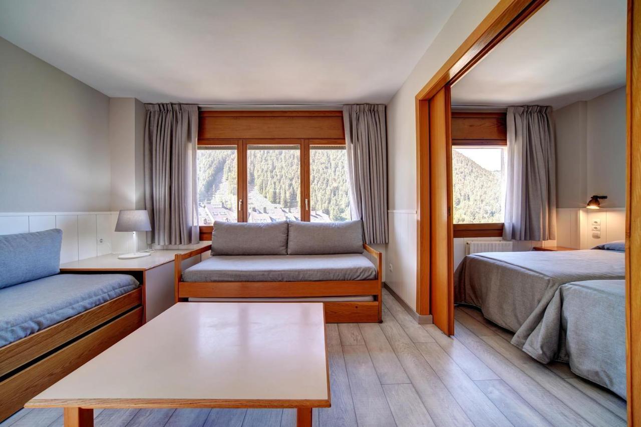 Apartamentos Solneu Baqueira Beret Luaran gambar