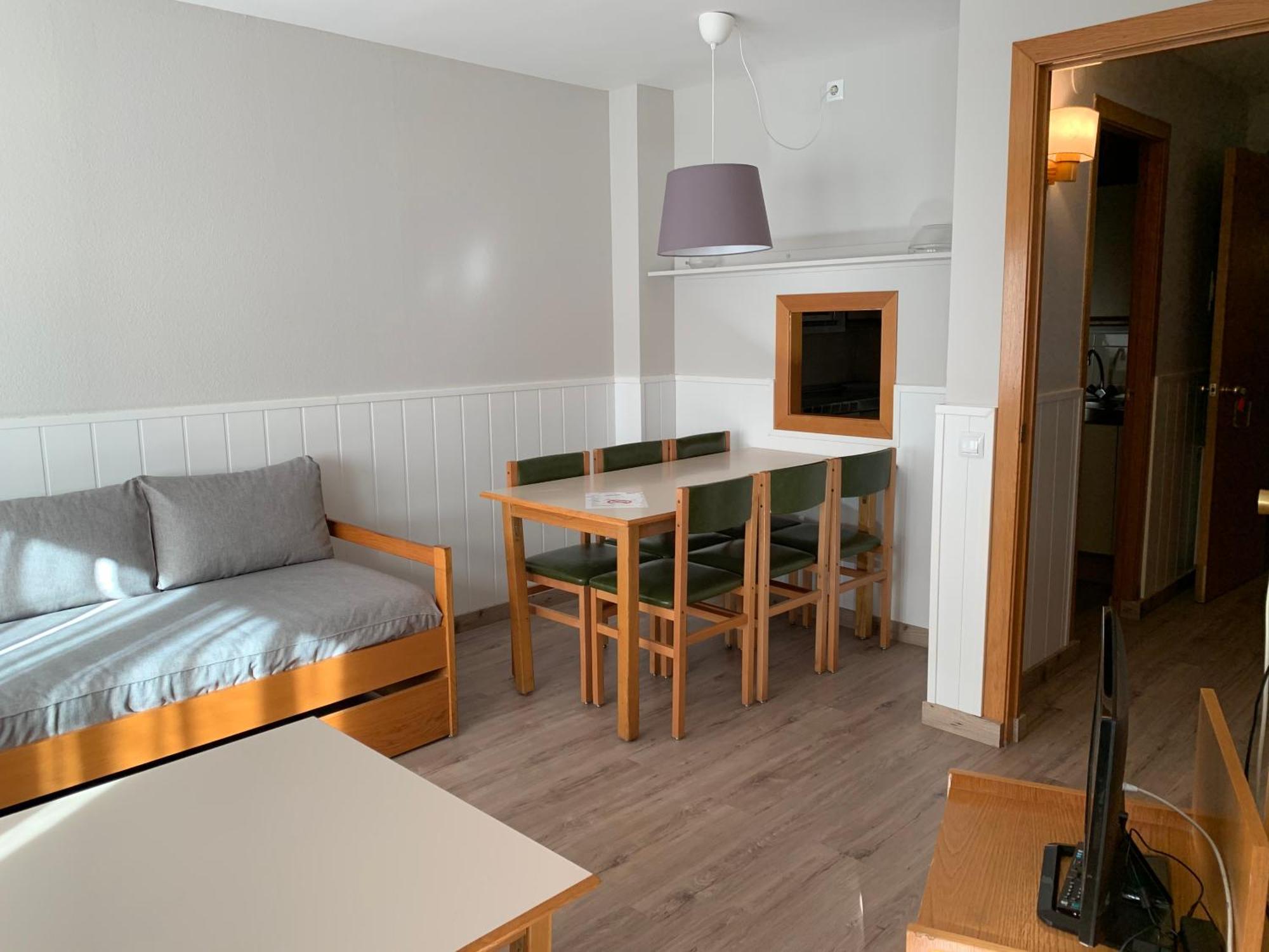 Apartamentos Solneu Baqueira Beret Luaran gambar