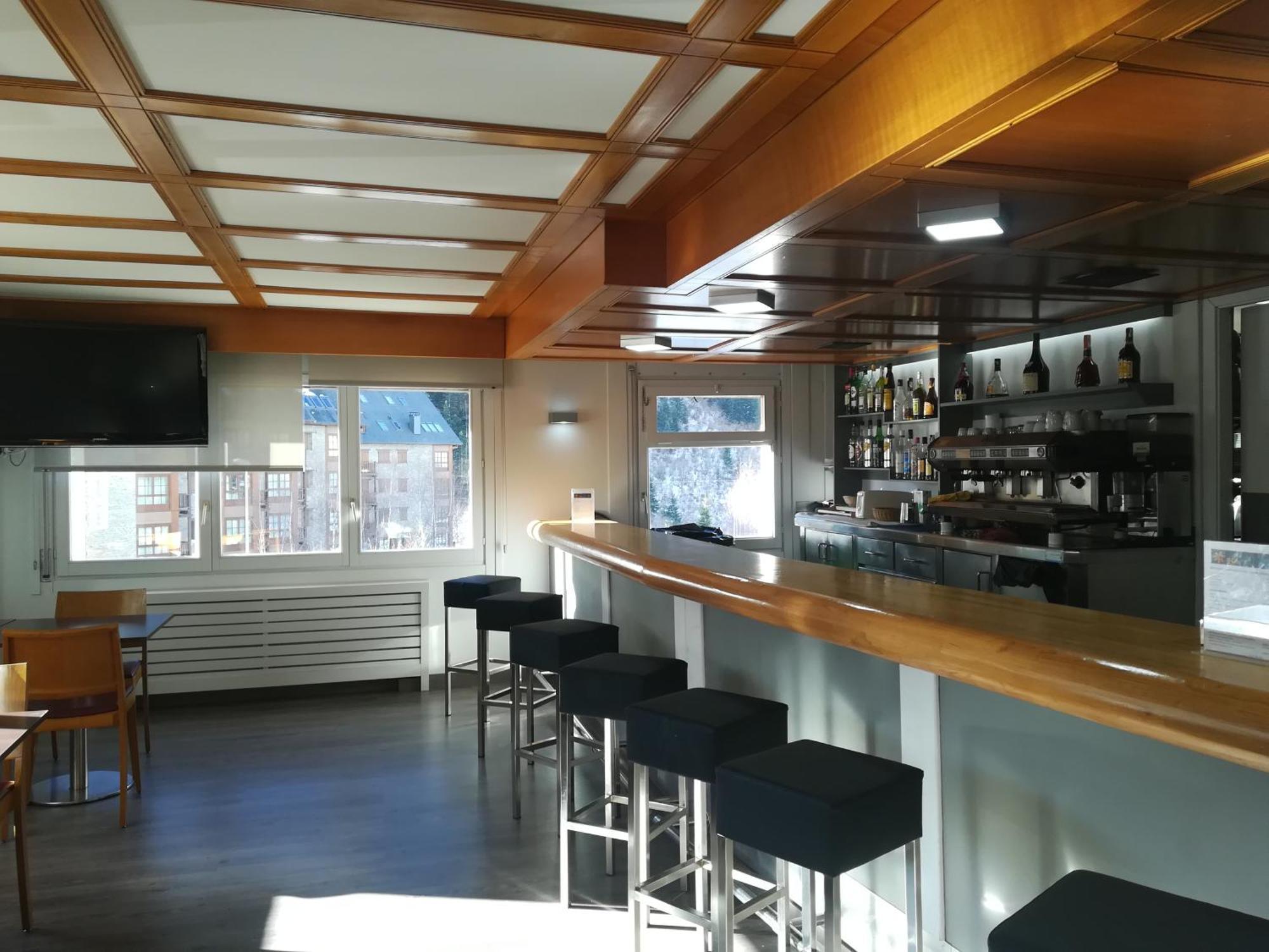 Apartamentos Solneu Baqueira Beret Luaran gambar