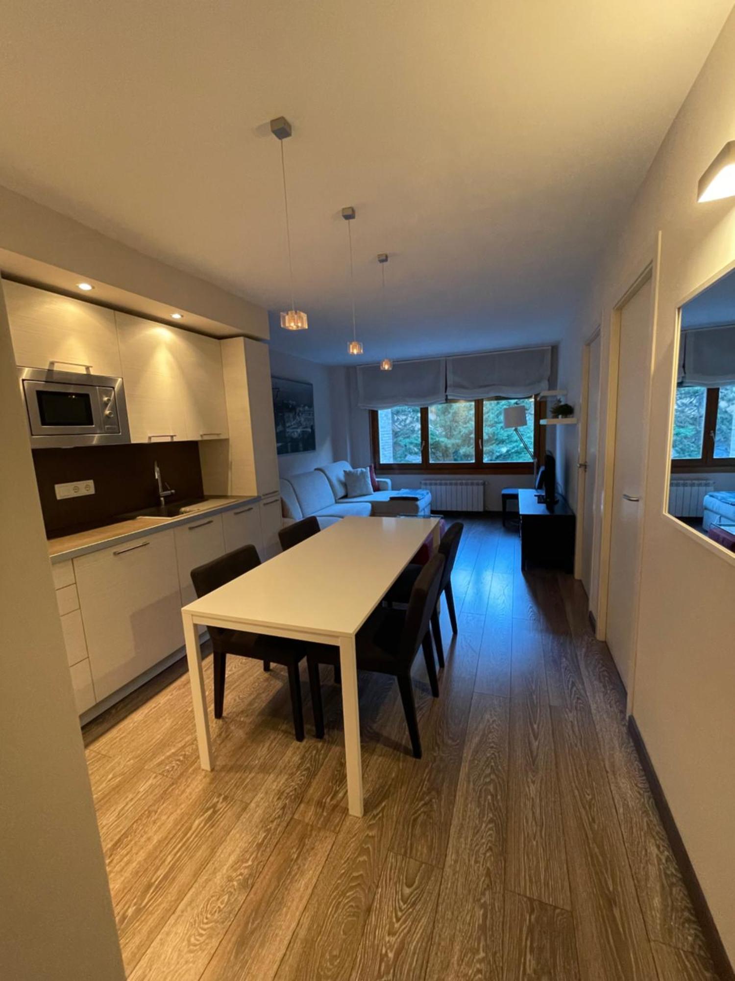 Apartamentos Solneu Baqueira Beret Luaran gambar